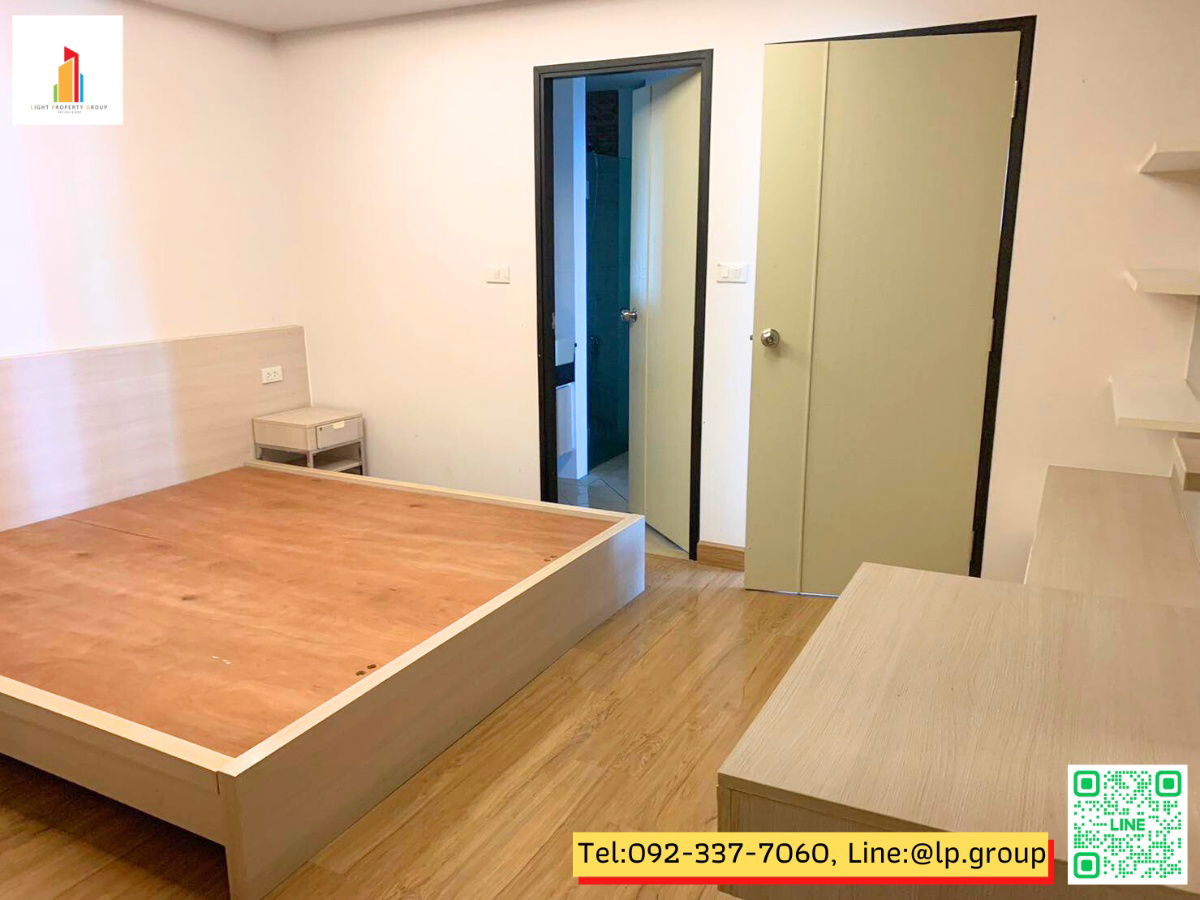 picture Condo for Sale: “88 The Terminal”  Convenient location, close to the SRT Red Line — Bang Bamru Station. Move-in ready. - 4/9