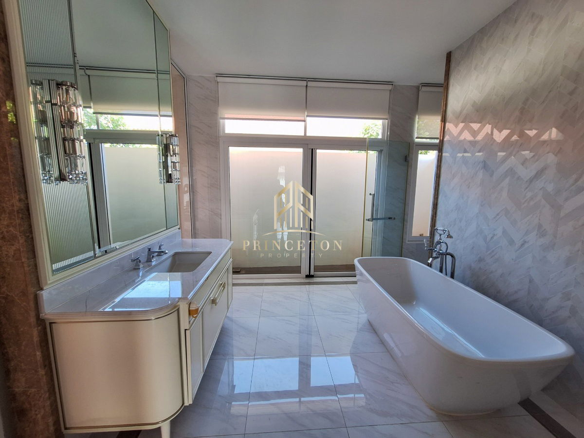 รูป ขายบ้านเดี่ยวสุดหรู นันทวัน บางนา กม. 7 ทำเลเยี่ยม ใกล้ Mega Bangna - รูปที่ 27/37