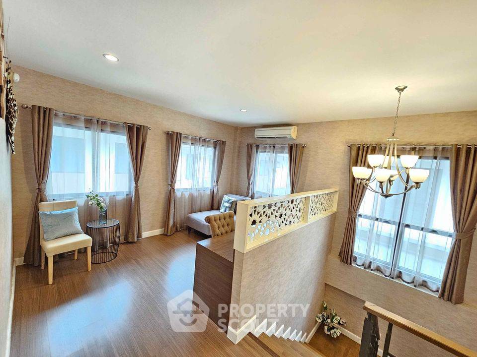 รูป บ้าน 4-ห้องนอน ที่ บ้านลุมพินี สวนหลวง ร. 9 ใน หนองบอน (ID 1716835) - รูปที่ 8/31