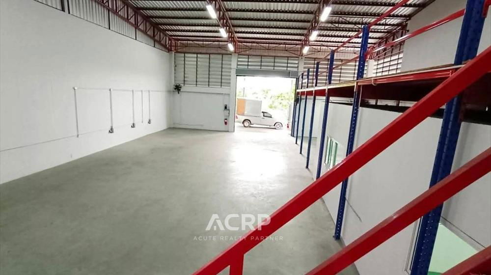 รูป ให้เช่าโกดัง / คลังสินค้า ลาดกระบัง ทับยาว ติดถนนใหญ่ ใกล้สนามบินสุวรรณภูมิ - รูปที่ 4/5