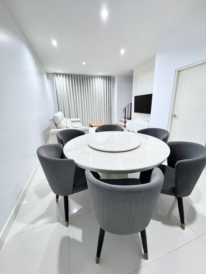 picture AB05800 - Baan Klang Muang Rama 9 - Krungthep Kreetha - 6/8