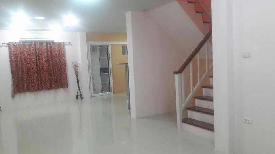 รูป ขายบ้านแฝด 2 ชั้น หัวมุม หมู่บ้านพิมพาภรณ์ ( หลัง ม.เกษตร ศรีราชา ) ขนาด 38.10 ตร.ว. ใกล้ ม.เกษตร อ่าวอุดม ศรีราชา - รูปที่ 4/13