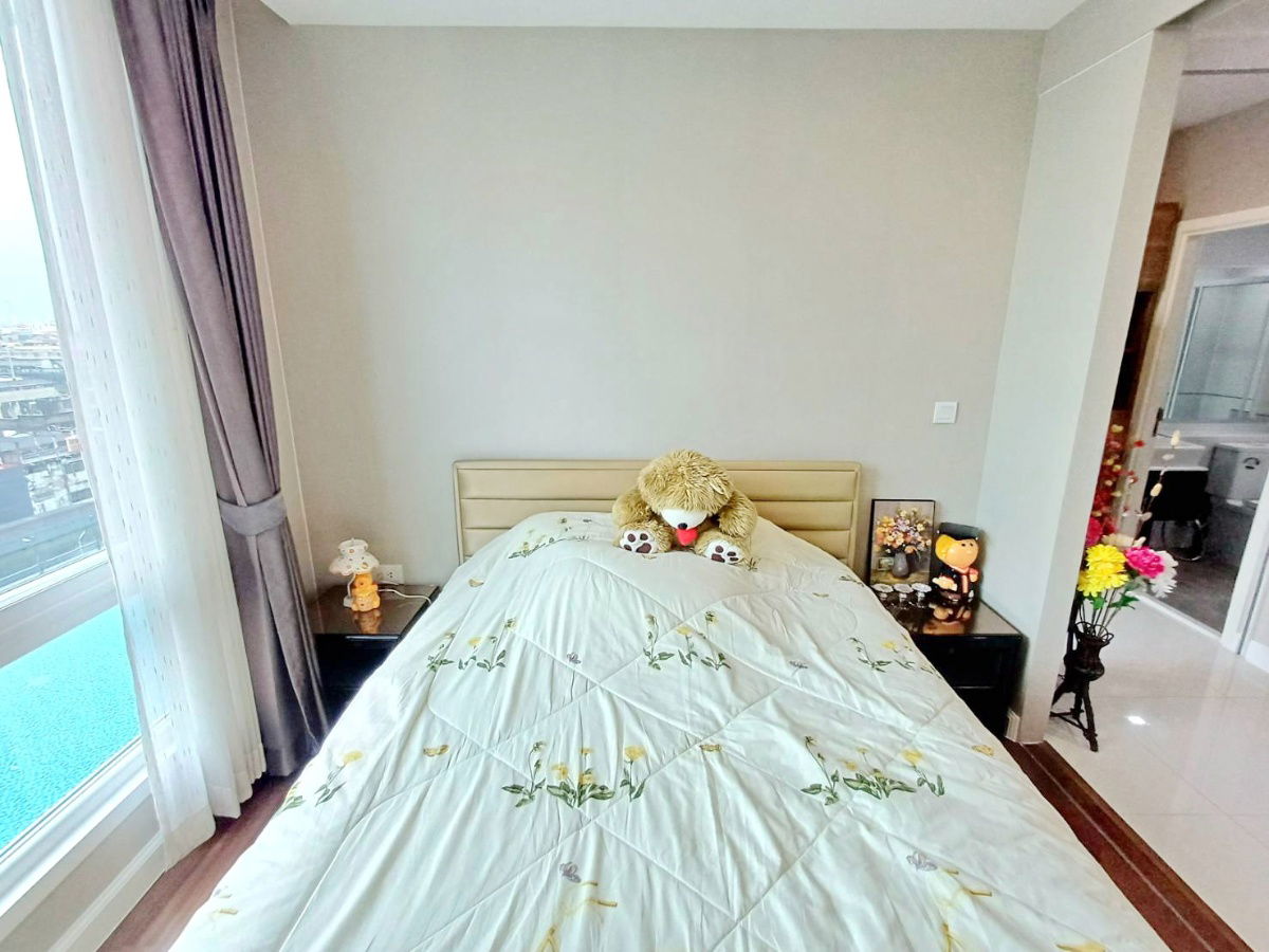 picture For rent 1 bedroom 7th Fl, pool view, The Metropolis Samrong Interchange. 1 min to BTS Samrong Station - 14/28