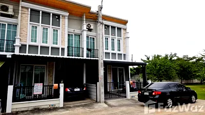 ทาวน์โฮม เขตคันนายาว : ขาย ทาวน์เฮ้าส์ 3 ห้องนอน ในโครงการ โกลเด้น ทาวน์ รามอินทรา-วงแหวน 1997630