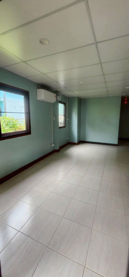 picture House for rent 50 square wa, 190 m2 , 5 bead rooms, 3 Toilets, 3 water heater, 6 air conditions, CCTV, electric main entrance gate. - 27/27