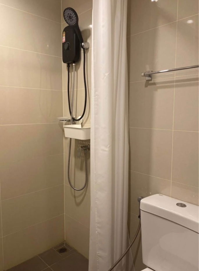 picture #R8089 🎉 091268 Condo for rent: A Space Mega 2 - 12/12