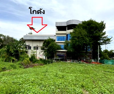 เช่าโรงงาน วิทยาลัยพยาบาลบรมราชชนนีศรีธัญญา : ให้เช่าอาคารสำนักงาน 4 ชั้น พร้อมโกดัง / พื้นที่ใช้สอยรวม 1750 ตารางเมตร ถนนเลี่ยงเมืองนนทบุรี / ใกล้ สนามบินน้ำ 