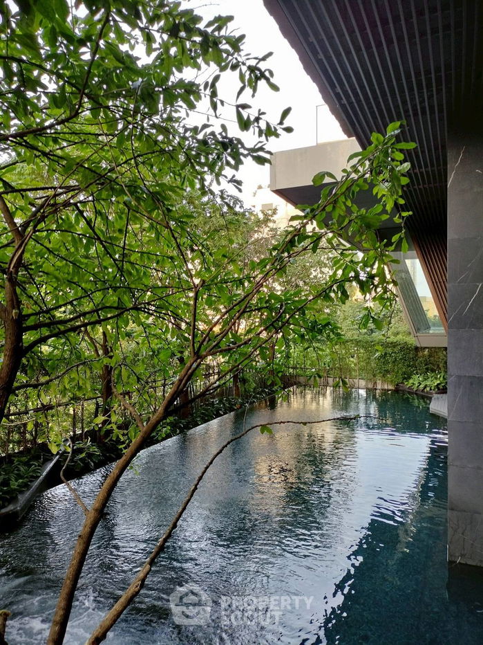 รูป คอนโด 1-ห้องนอน ที่ เดอะ รูม สุขุมวิท 38 ใกล้ BTS เอกมัย (ID 2469179) - รูปที่ 9/12