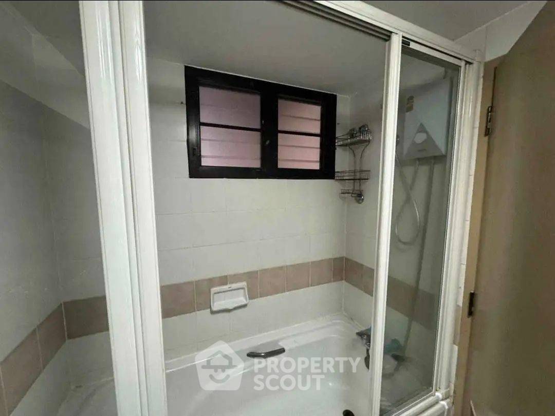 รูป คอนโด 3-ห้องนอน ที่ บ้านจันทร์ คอนโดมิเนียม ใกล้ ทองหล่อ (ID 2469232) - รูปที่ 10/10