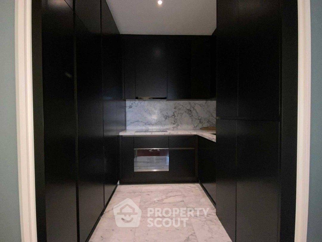 picture 2-BR Condo at Khun By Yoo near BTS Thong Lor (ID 1984918) - 8/13