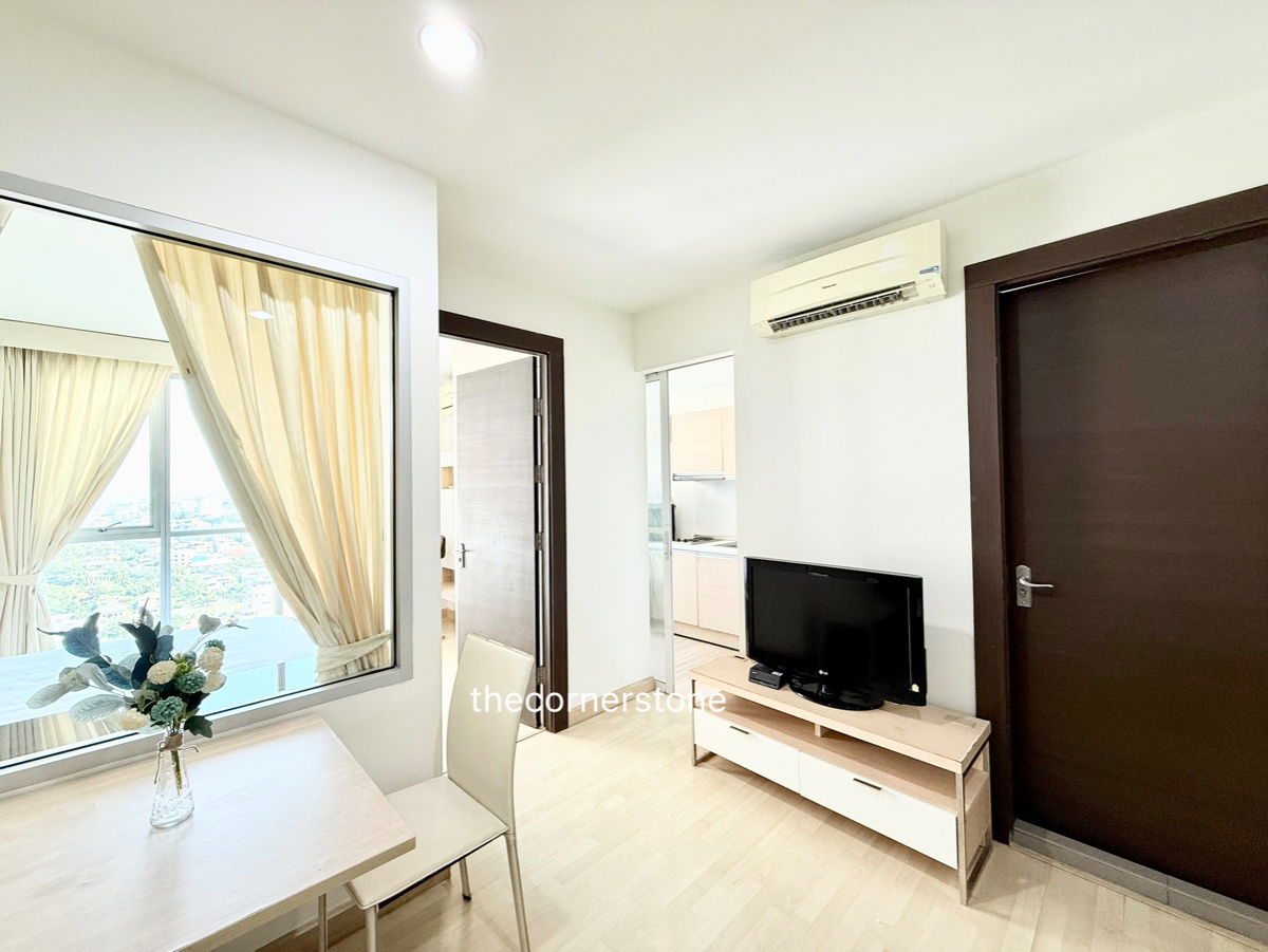 picture Ready to move in❗️"𝐑𝐇𝐘𝐓𝐇𝐌 𝐑𝐚𝐭𝐜𝐡𝐚𝐝𝐚" Size 35 Sq.m. Near MRT-Ratchadapisek - 4/9
