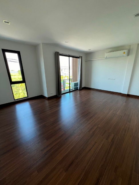 รูป 🏢 ให้เช่า Home Office 3 ชั้น — บางนา กม.5 ทำเลทอง ใกล้บางนา–ตราด & ศรีนครินทร์ เดินทางสะดวกสุด ๆ - รูปที่ 4/15