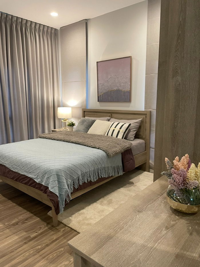 picture Burasiri Krungthep Kreetha 4 Bedroom, MRT Khlong Ban Ma (House For Rent) - 8/18