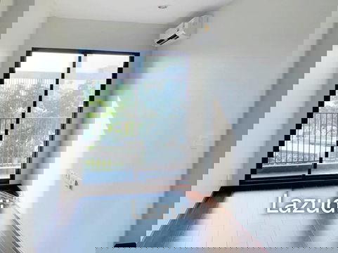 1 Bedroom 1 Bathroom 32 SQ.M C Ekkamai