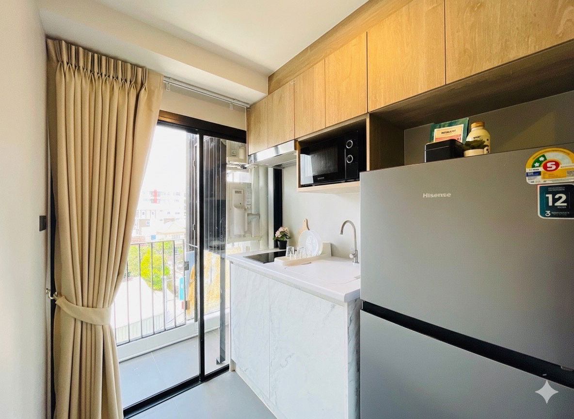 picture ADD line id : @cutecondo available to touring please make appointment here - 7/8