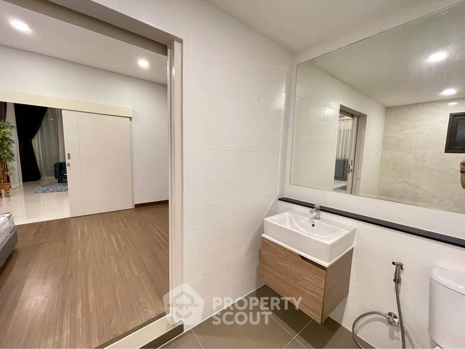 รูป บ้าน 5-ห้องนอน ที่ เดอะ ซิตี้ รามอินทรา-วงแหวน ใน สามวาตะวันตก (ID 2469448) - รูปที่ 27/43