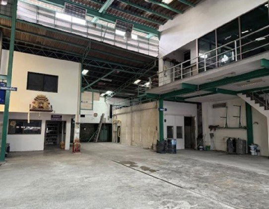 รูป ให้เช่าอู่ซ่อมรถ / ให้เช่าโกดัง คลองสาน วงเวียนใหญ่ ถนนอิสรภาพ ใกล้สี่แยกบ้านแขก / พื้นที่ดิน 126 ตารางวา / พื้นที่ใช้สอย 504 ตารางเมตร - รูปที่ 3/11