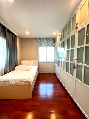 บ้านเดี่ยว ทับช้าง : **ขายบ้านเดี่ยวหรู 2 ชั้น โครงการแกรนด์ บางกอก บูเลอวาร์ด พระราม 9 – ศรีนครินทร์  (Grand Bangkok Boulevard Rama 9 – Srinagarindra)