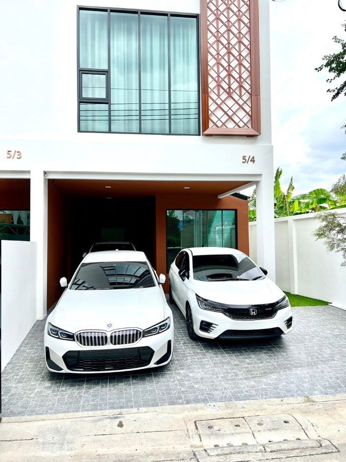 รูป 🏢 ให้เช่า โฮมออฟฟิศใหม่ 4 ชั้น (Fully Furnished) ทำเลเลียบทางด่วนเอกมัย–รามอินทรา ใกล้เซ็นทรัลอีสต์วิลล์ / The Crystal - รูปที่ 13/14