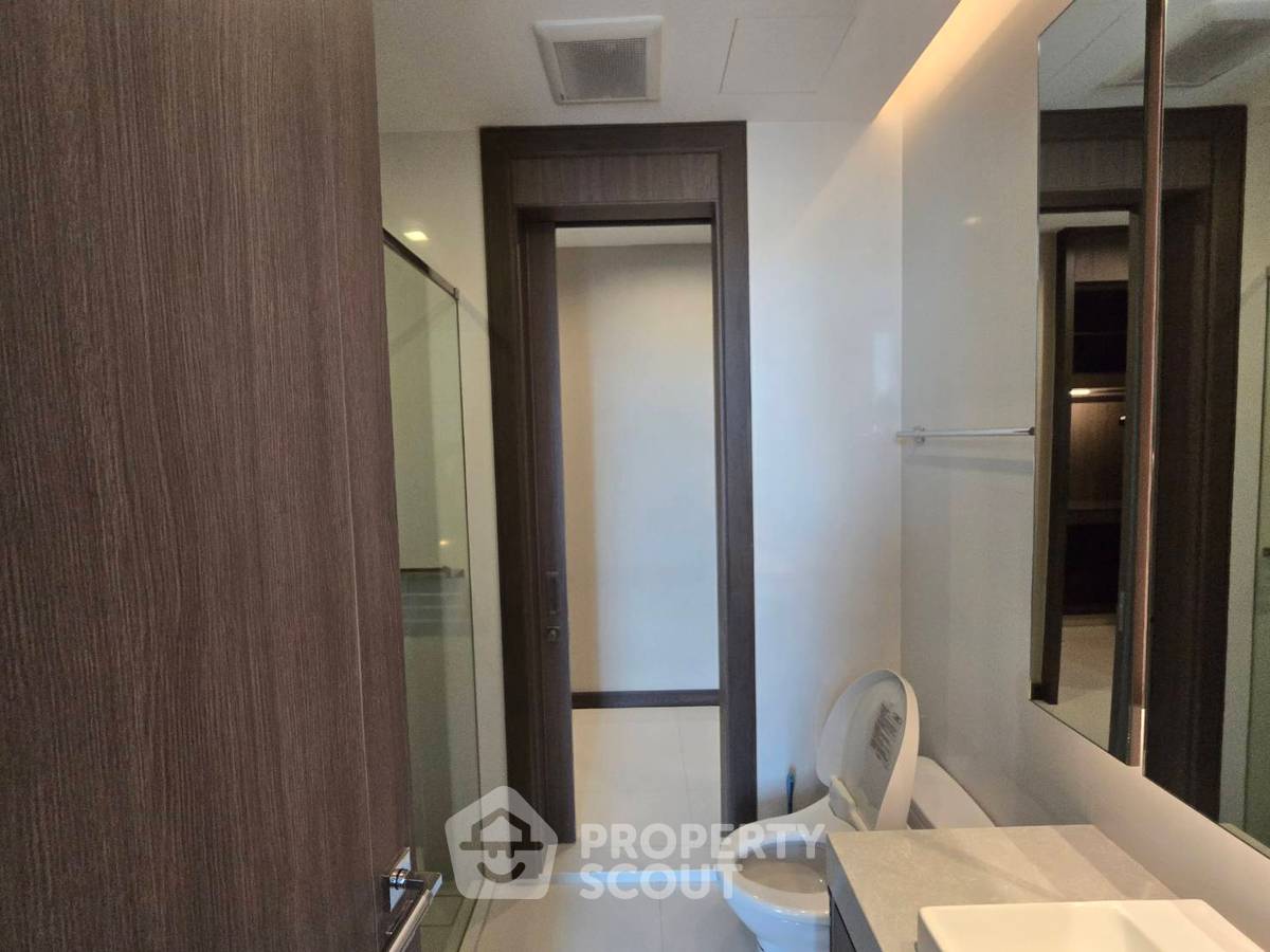 รูป คอนโด 2-ห้องนอน ที่ คิว วัน สุขุมวิท ใกล้ BTS นานา (ID 2469015) - รูปที่ 14/27