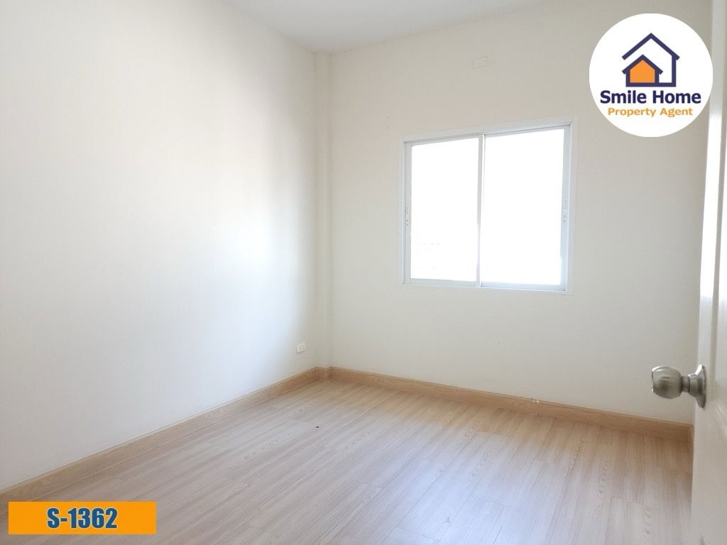 รูป ขายบ้านแฝด หมู่บ้านมณีรินทร์วิลเลจ หนองมน ชลบุรี ราคาถูก - รูปที่ 9/11