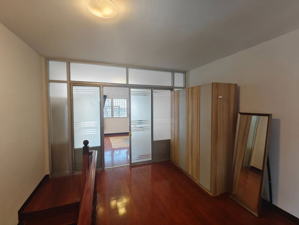 รูป HR3086ให้เช่าทาวน์โฮม 4 ชั้น หมู่บ้านนครไทย ใกล้เซ็นทรัลพระราม 3 เฟอร์ครบพร้อมอยู่ - รูปที่ 18/18