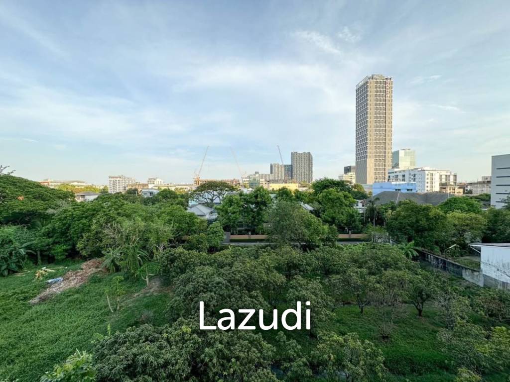 picture 1 Bed 1 Bath 27 SQ.M Chambers On-nut Station - 11/12