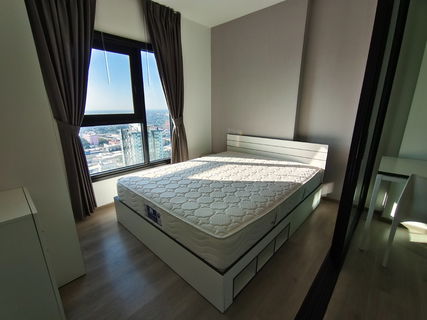 รูปภาพ 🌆 For Rent: The Base Phetkasem - Just 100 m. from MRT | High floor, city view + Walk-in Closet @90condo 🌃