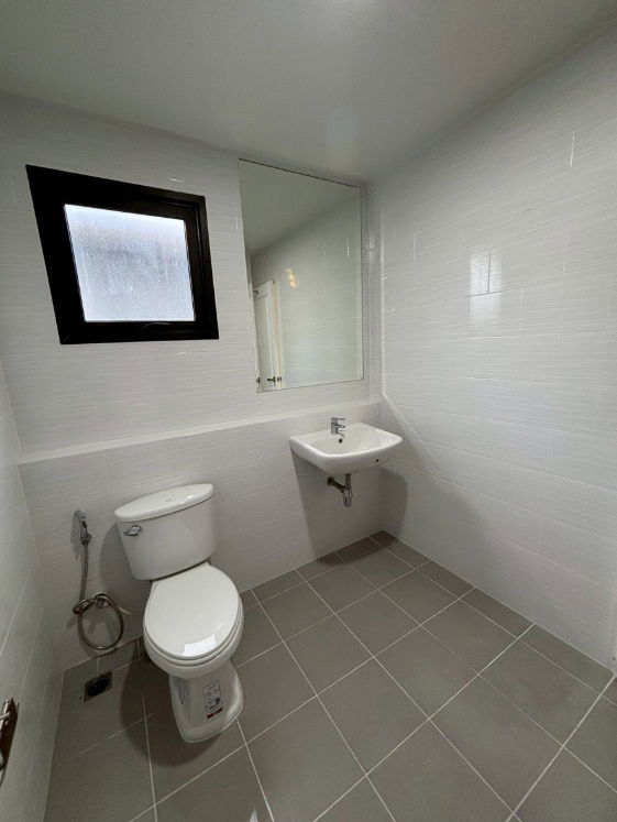 รูป 🏡 𝗛𝗢𝗨𝗦𝗘 𝗙𝗢𝗥 𝗦𝗔𝗟𝗘 | Centro Ratchapruek – Suan Phak บ้านเดี่ยวหรู ทำเลราชพฤกษ์ – สวนผัก หลังติดสวนส่วนกลาง ⚡️ - รูปที่ 16/26