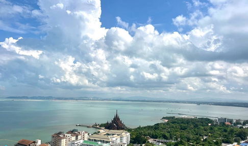 The Riviera Wongmat Beach *Foreigner Name* Stunning SeaView Unit