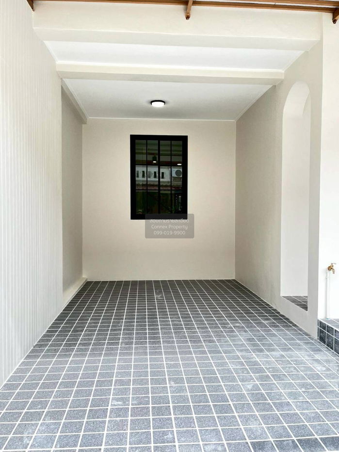 รูป ขายทาวน์เฮ้าส์/ทาวน์โฮม บ้านคัทลียาวิลล์ หน้ากว้าง รีโนเวทใหม่ ลาดสวาย ลำลูกกา ปทุมธานี CX-137030 ✅ ทักไลน์ @connexproperty ตอบทันที ทีมงานมืออาชีพ ✅ - รูปที่ 3/10