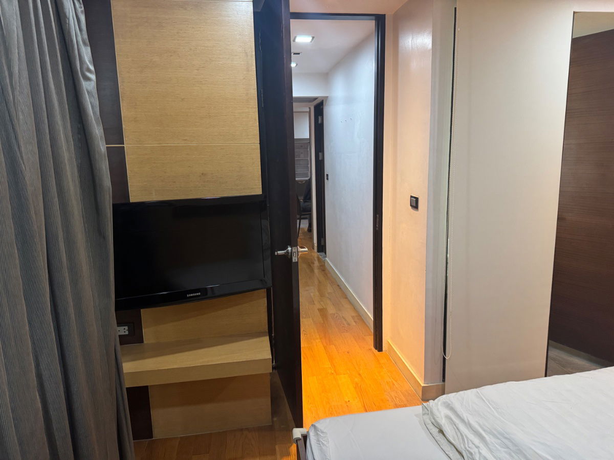 รูป เช่า ควอด สีลม 2 นอน สวย ถูก ทำเลดี ใจกลางสีลม พร้อมอยู่ ใกล้ BTS ช่องนนทรี สนใจแอตไลน์ครับ@841qqlnr - รูปที่ 20/21