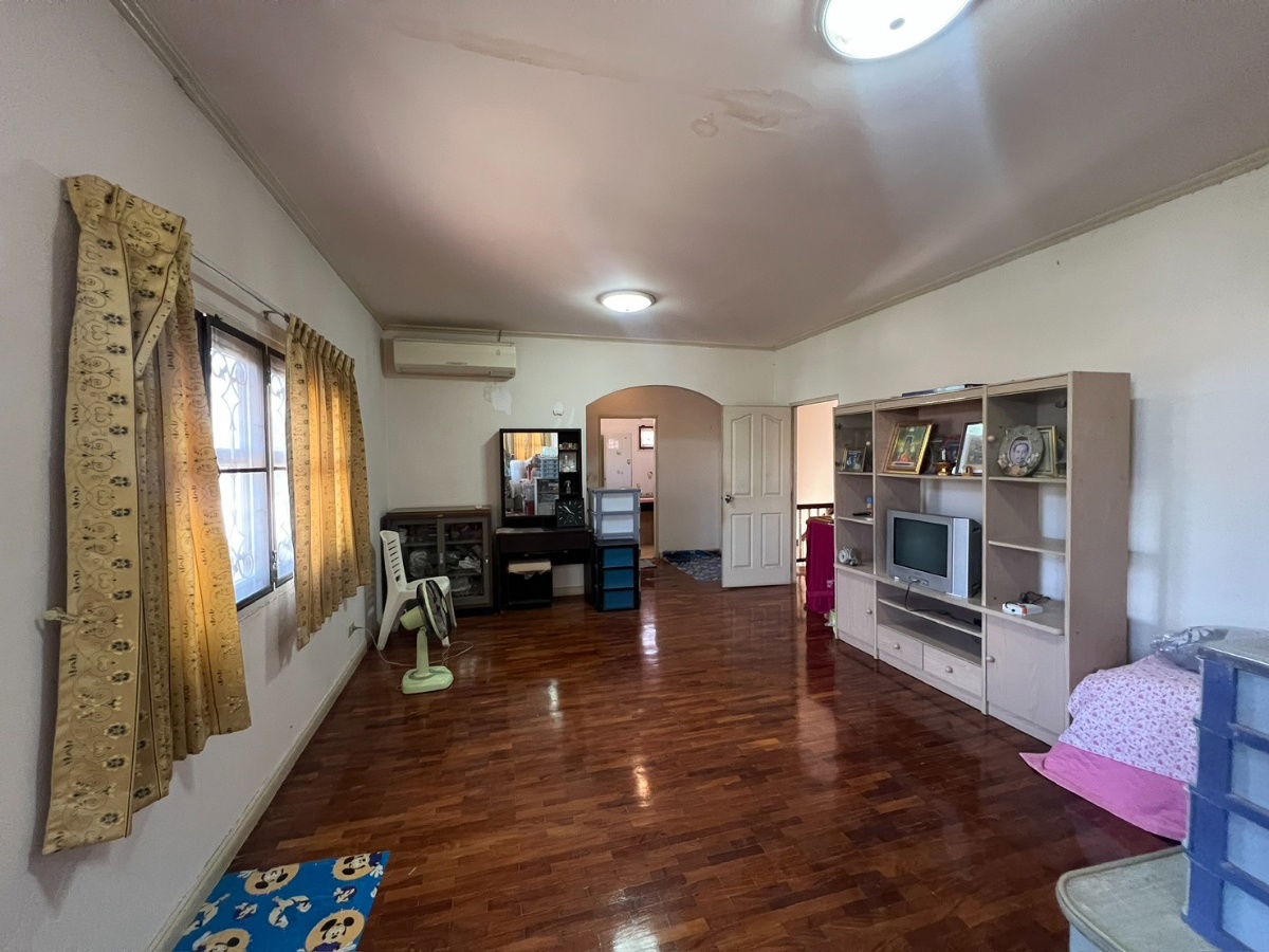 รูป หลังนี้ลงเสาเข็มหลังบ้านและลานจอดรถ ขายบ้านเดี่ยว ภัสสร 2 รังสิต-คลอง 3 (Passorn 2 Rangsit Klong 3) - รูปที่ 16/21