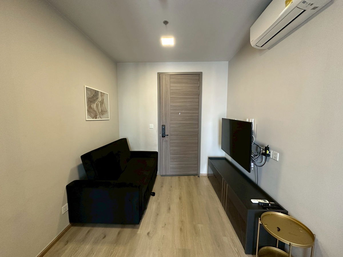 picture T104 Condo for rent, The Privacy Taopoon, very beautiful room, fully furnished, near MRT, with washing machine. - 5/14