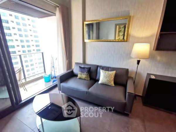 picture 1-BR Condo at The Lofts Asoke near MRT Phetchaburi (ID 2324829) - 2/13