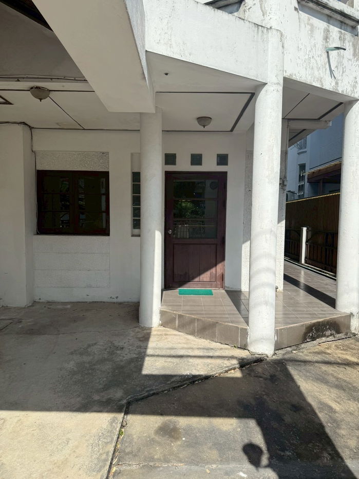 รูป 🏡 ขายและปล่อยให้เช่า ทาวน์เฮ้าส์ ชวนชื่น–พัฒนาการ (หลังริม มีสวนข้างบ้าน) 3 ห้องนอน 4 ห้องน้ำ บ้านสวยทำเลดี ใ - รูปที่ 1/20