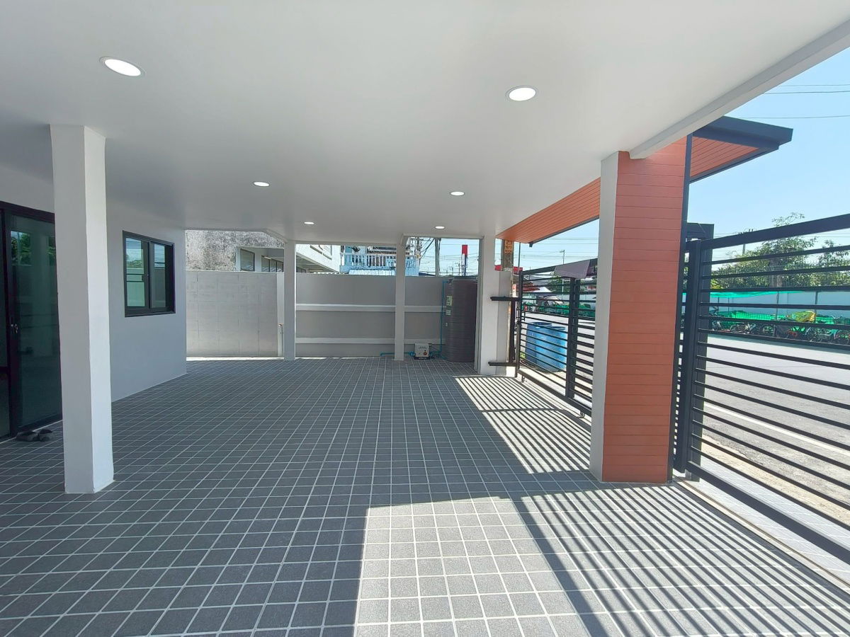 รูป บ้านเดี่ยว ลำลูกกา ธัญบุรี ปทุมธานี หมู่บ้านอยู่เจริญ1 ทำเลติดถนน  นัดชมบ้าน 085-318-6868 คุณวา - รูปที่ 5/27