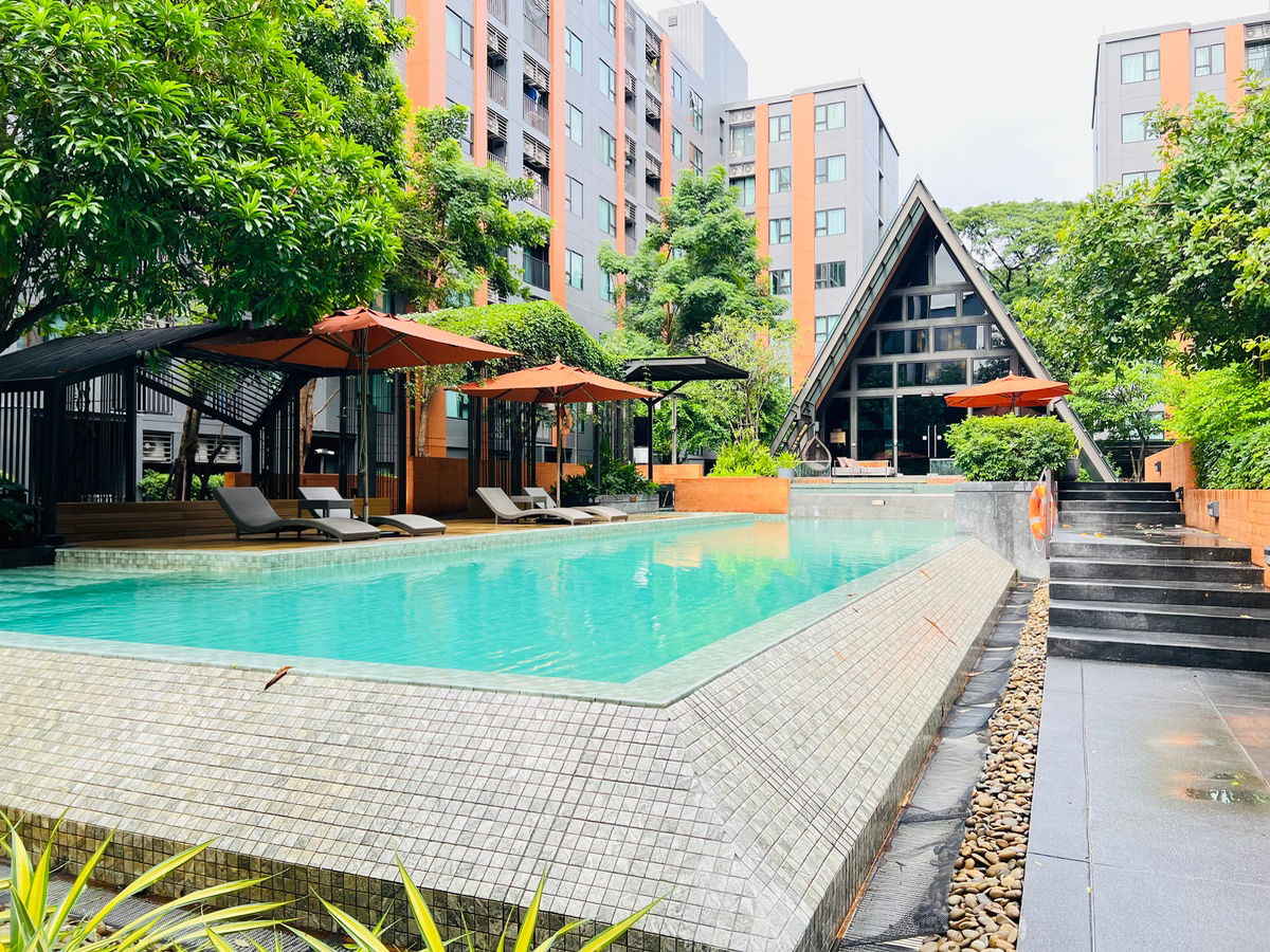 รูป ✅ให้เช่า escent ville condo วิวสระว่ายน้ำสวย คอนโด2ห้องนอน ชั้น2 ☎️064-792-4426(เบญ) - รูปที่ 17/20