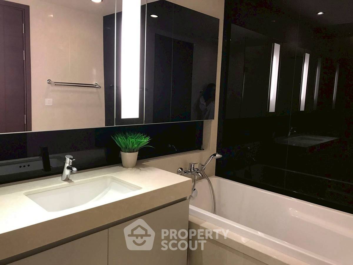 picture 2-BR Condo at Quattro By Sansiri near BTS Thong Lor (ID 2301481) - 10/12