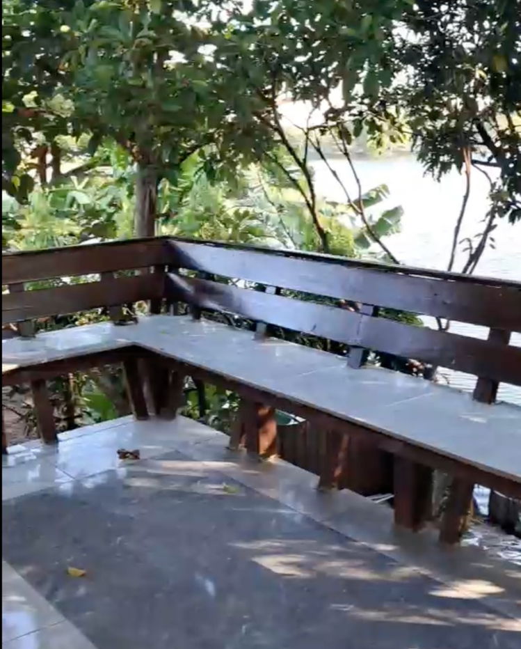 รูป ขายบ้านริมทะเลสาบ หมู่บ้านสัมมากรรามคำแหง (กำลังรีโนเวท) สิ่งอำนวยความสะดวกครบ MRT ตลาด ห้าง ร้านอาหาร คาเฟ่ โรงเรียน - รูปที่ 7/9