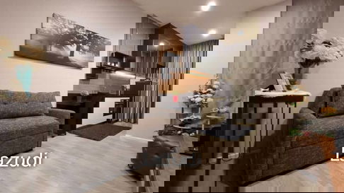 1 Bedroom 1 Bathroom 35 Sq.m The Room Sathorn - St.Louis