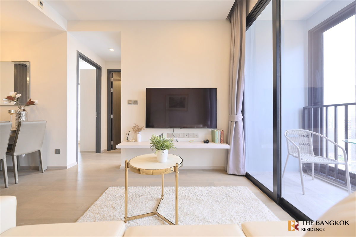picture Luxury Living, Urban Vibes 💎 Fully built-in furnished ⭐ Ready to rent, near BTS Asoke - 6/11