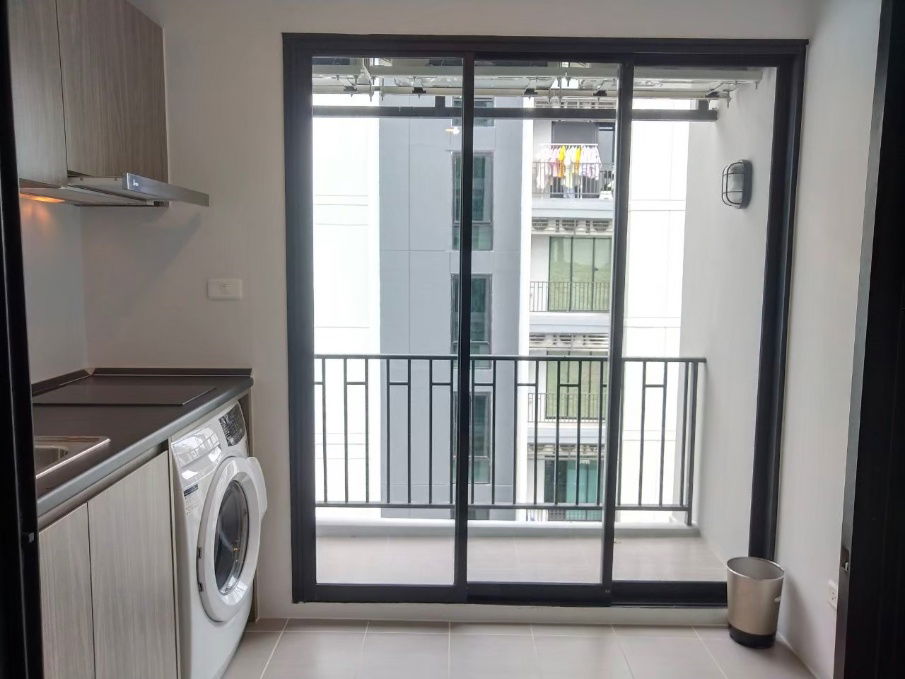 picture Rent Notting Hill Sukhumvit 105 Near BTS Bearing - 9/23