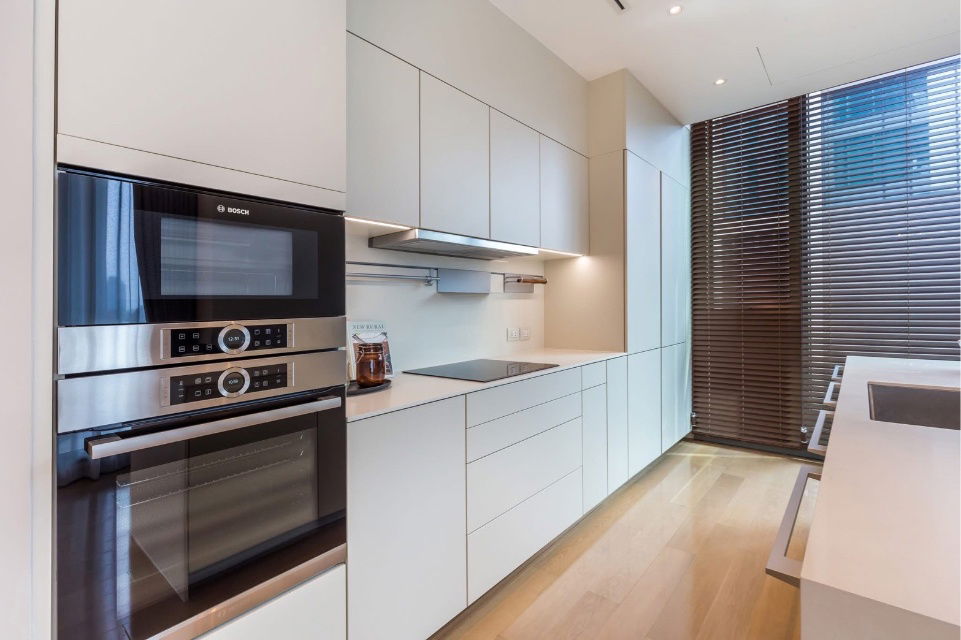 picture #R8074 🎉 091268 Condo for rent at Baan Sindhorn - 17/19