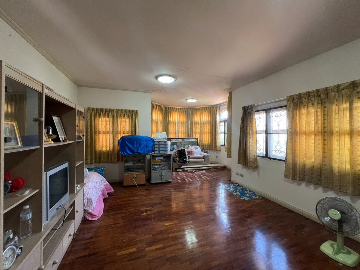 รูป หลังนี้ลงเสาเข็มหลังบ้านและลานจอดรถ ขายบ้านเดี่ยว ภัสสร 2 รังสิต-คลอง 3 (Passorn 2 Rangsit Klong 3) - รูปที่ 15/21