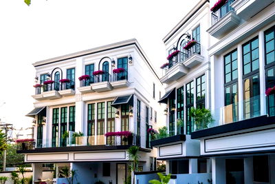 เช่าบ้านเดี่ยว แม็คโคร ฟู้ดเซอร์วิส สุขุมวิท 71 : 🏡 ให้เช่า! บ้านเดี่ยวสุดหรู 3 ชั้น – Maison Blanche (เมซอง บลองช) ✨ เดินเพียง 7 นาทีถึง BTS เอกมัย / ทำออฟฟิศได้