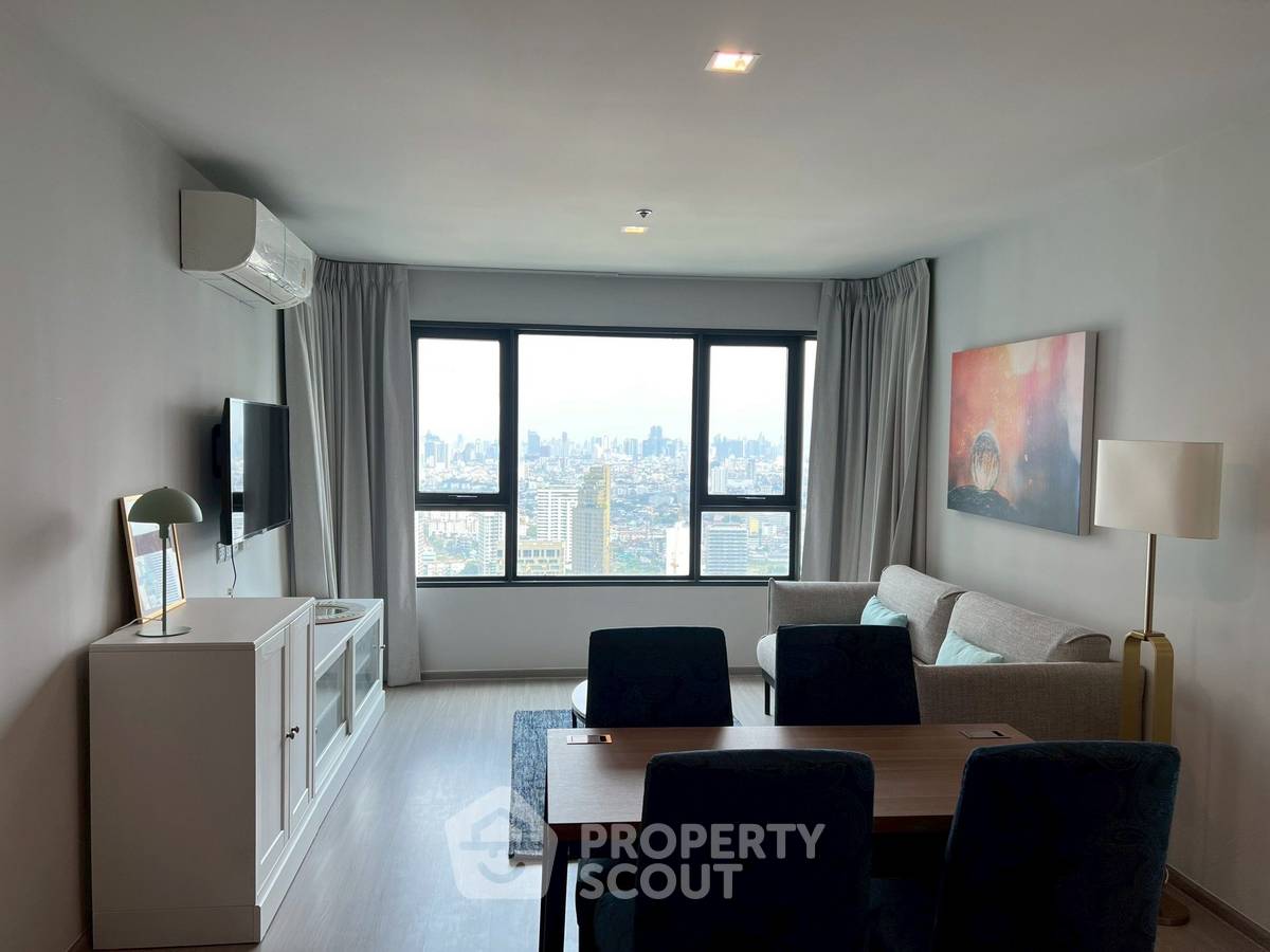 picture 2-BR Condo at Life Ladprao near BTS Ha Yaek Lat Phrao (ID 2462625) - 8/14