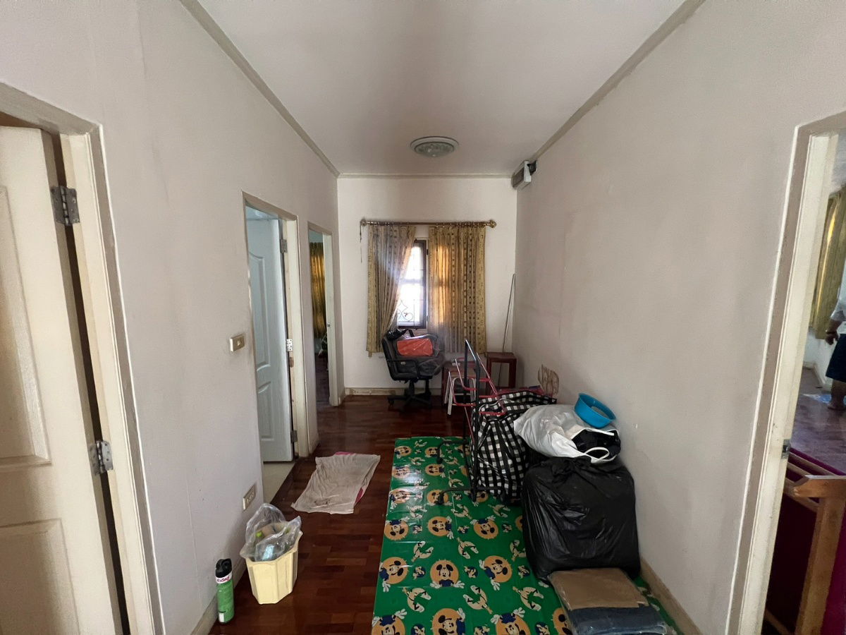 รูป หลังนี้ลงเสาเข็มหลังบ้านและลานจอดรถ ขายบ้านเดี่ยว ภัสสร 2 รังสิต-คลอง 3 (Passorn 2 Rangsit Klong 3) - รูปที่ 14/21