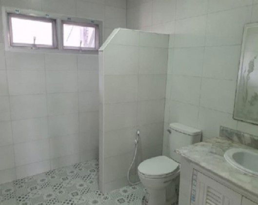 รูป ให้เช่าบ้านเดี่ยว / Home Office 2 ชั้น ซอยรัชดาภิเษก 3 ใกล้ MRT พระราม 9 / ไม่อนุญาตสัตว์เลี้ยง จดบริษัทได้ - รูปที่ 11/13