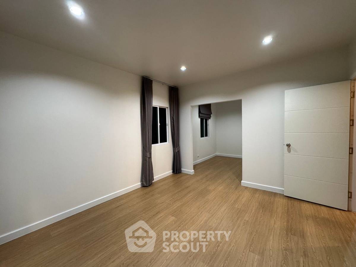 รูป บ้าน 3-ห้องนอน ที่ ภัสสร ไพรด์ พระราม 5 - สิรินธร ใน บางสีทอง (ID 2468931) - รูปที่ 15/22